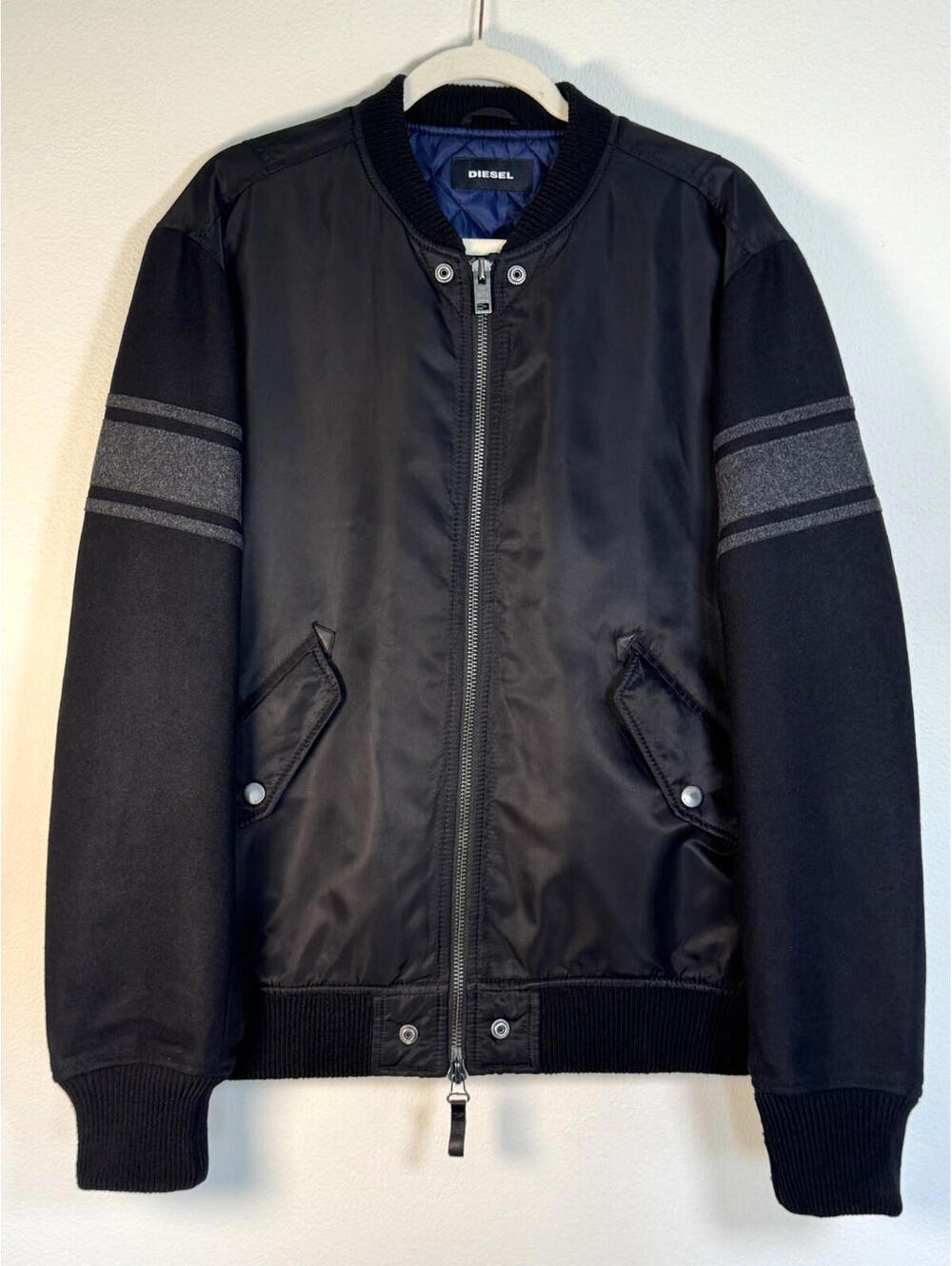 $600 Diesel Mens Wool Quilted Lined Bomber Jacket Mens Size XL Black Coat